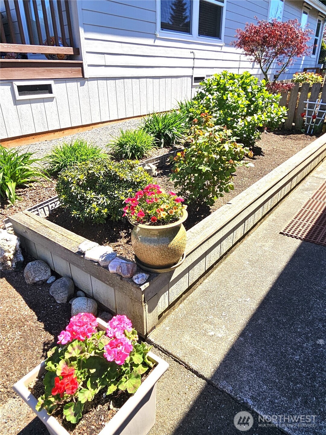 17408 44th Avenue W 32