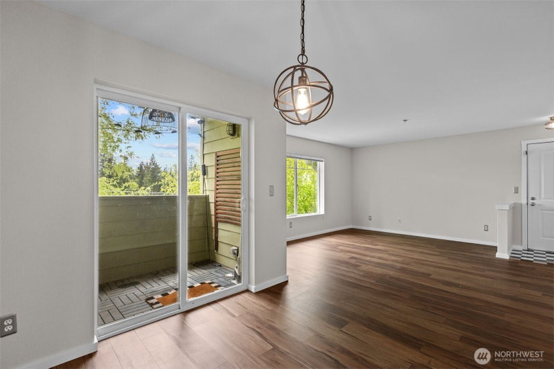 1931 23rd Place NE 202