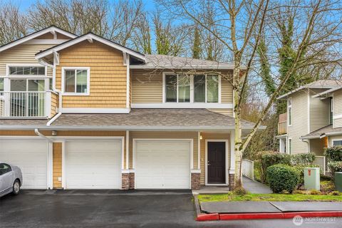 Photo of 21404 S 40th Place #F, SeaTac, WA 98198 (MLS # 2478093)