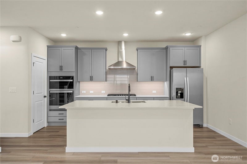 2118 Plumridge Court