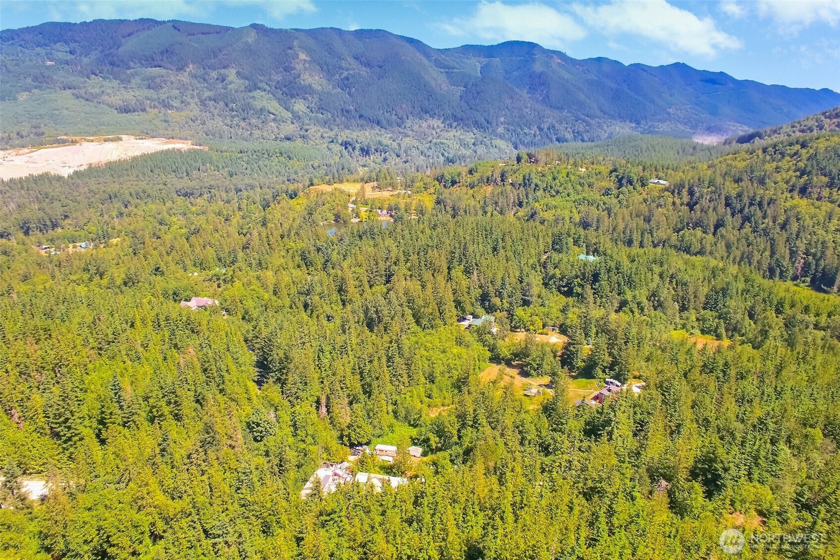 Ravensdale, Washington 98051, United States, 2 Bedrooms Bedrooms, ,1 BathroomBathrooms,Residential,Active,180996