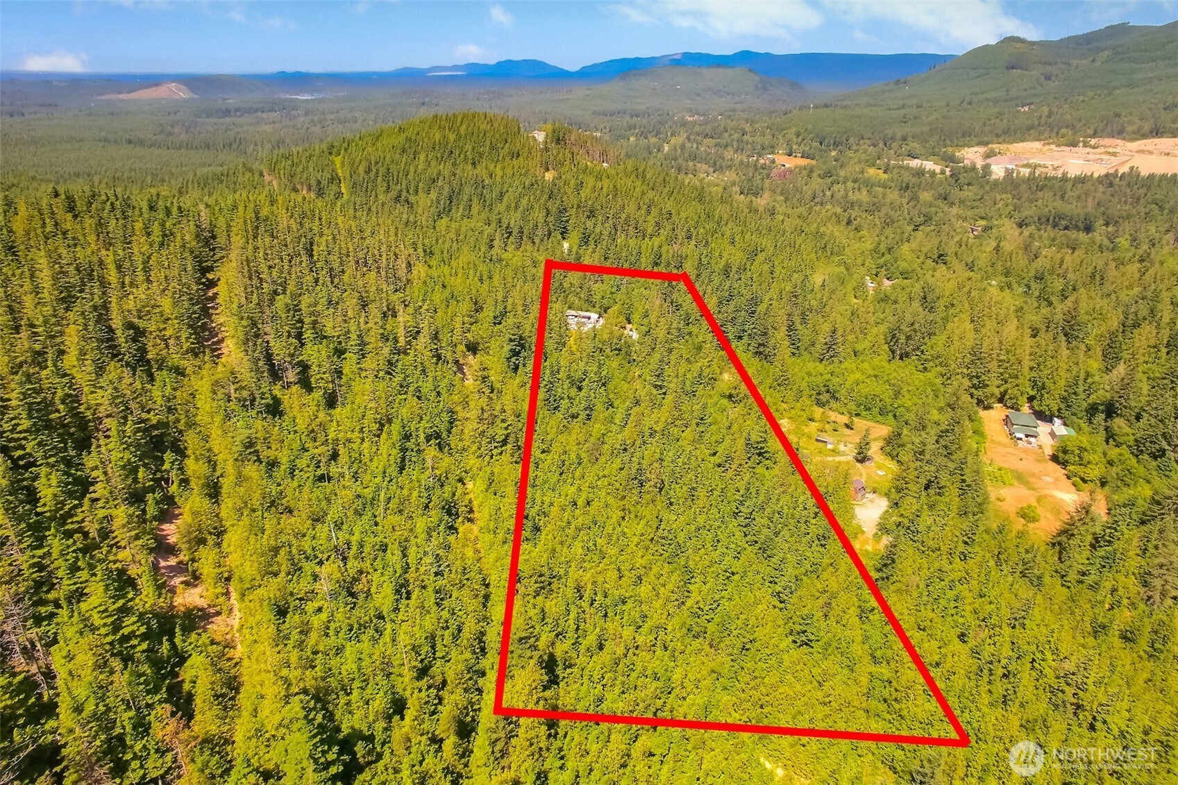 Ravensdale, Washington 98051, United States, 2 Bedrooms Bedrooms, ,1 BathroomBathrooms,Residential,Active,180996