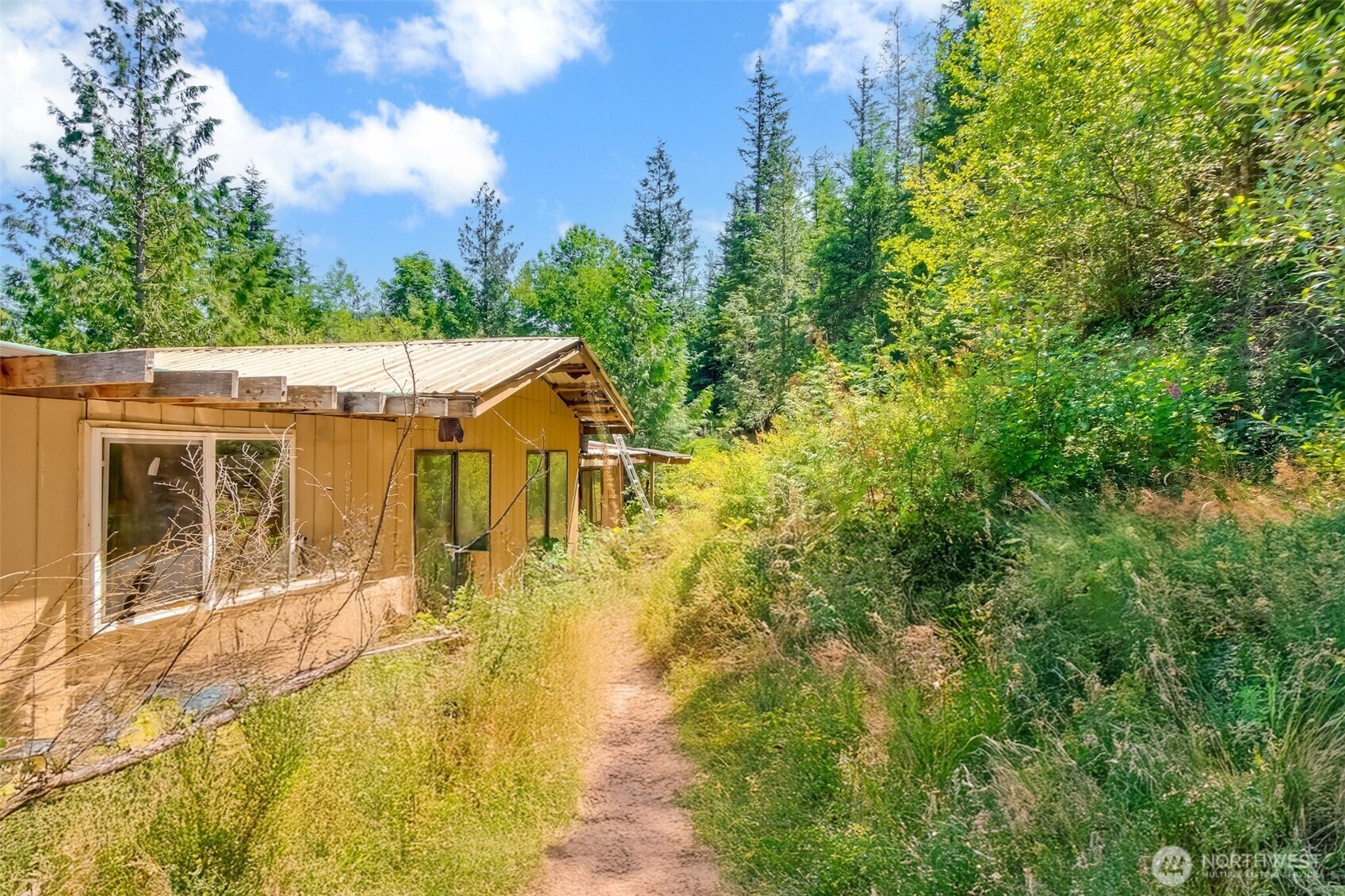 Ravensdale, Washington 98051, United States, 2 Bedrooms Bedrooms, ,1 BathroomBathrooms,Residential,Active,180996