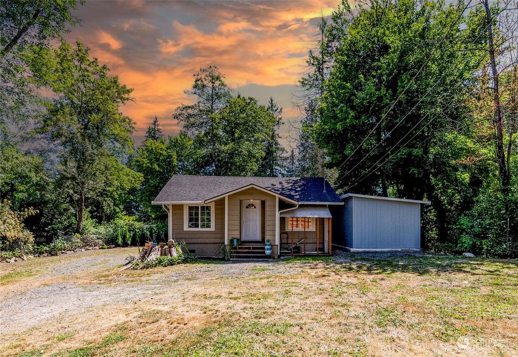 Photo of 5000 Lakewood Road, Stanwood, WA 98292 (MLS # 2140591)