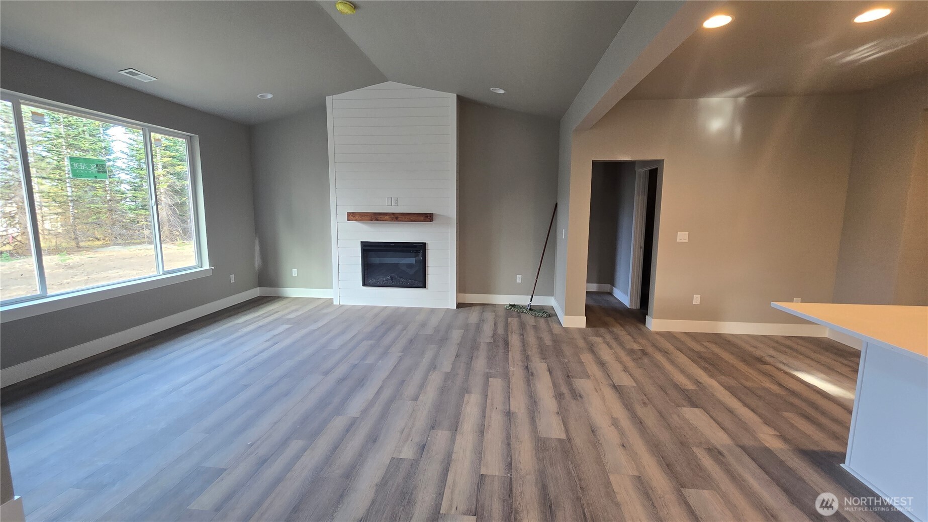 573 Monte Elma Road
