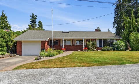 Photo of 21725 85th Place W, Edmonds, WA 98026 (MLS # 2564926)