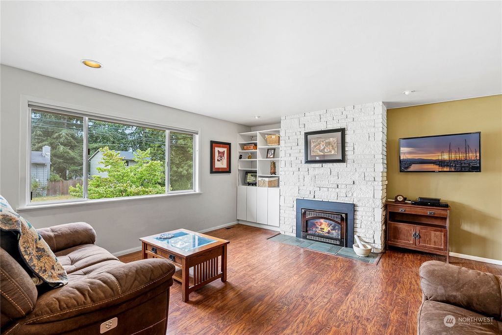 Photo of 21606 49th Place W, Mountlake Terrace, WA 98043 (MLS # 2280177)