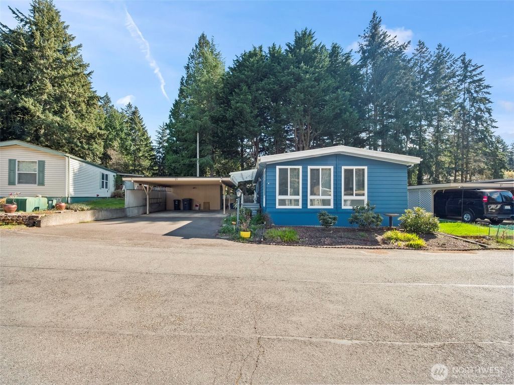 Photo of 10414 Peacock Hill Avenue #15, Gig Harbor, WA 98332 (MLS # 2505452)