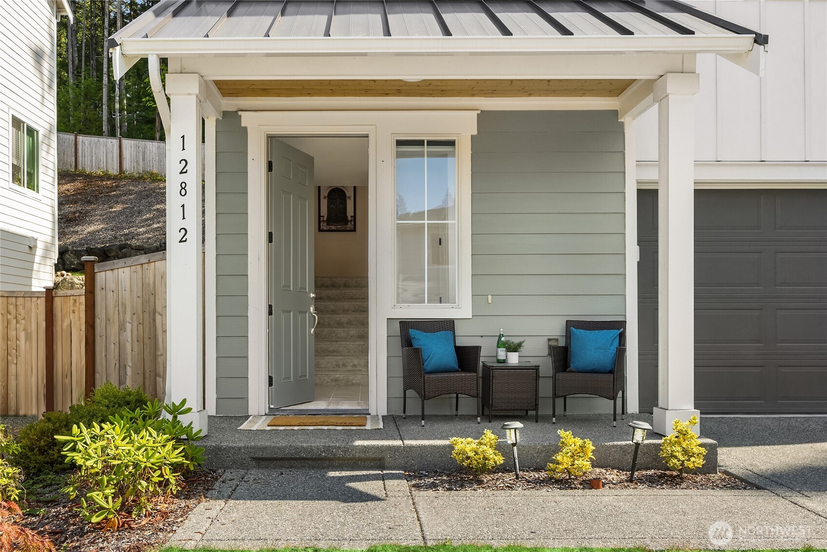 12812 Jammer Place NW