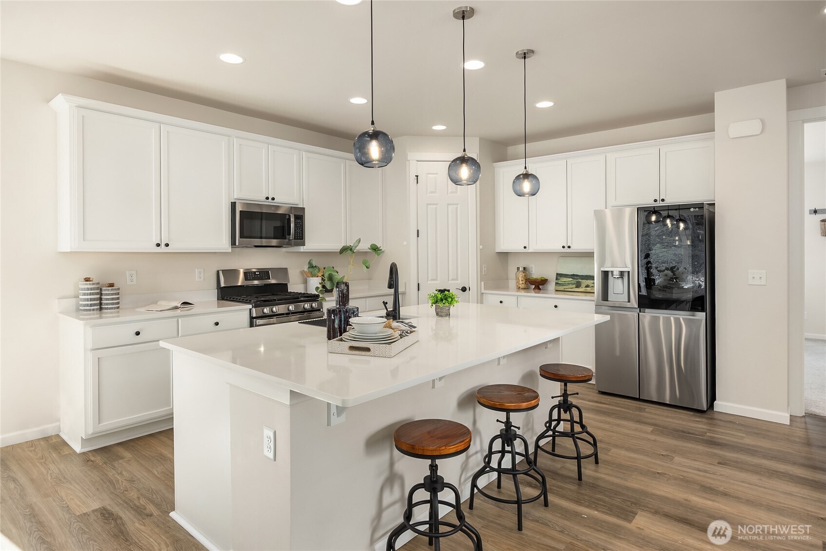 12812 Jammer Place NW