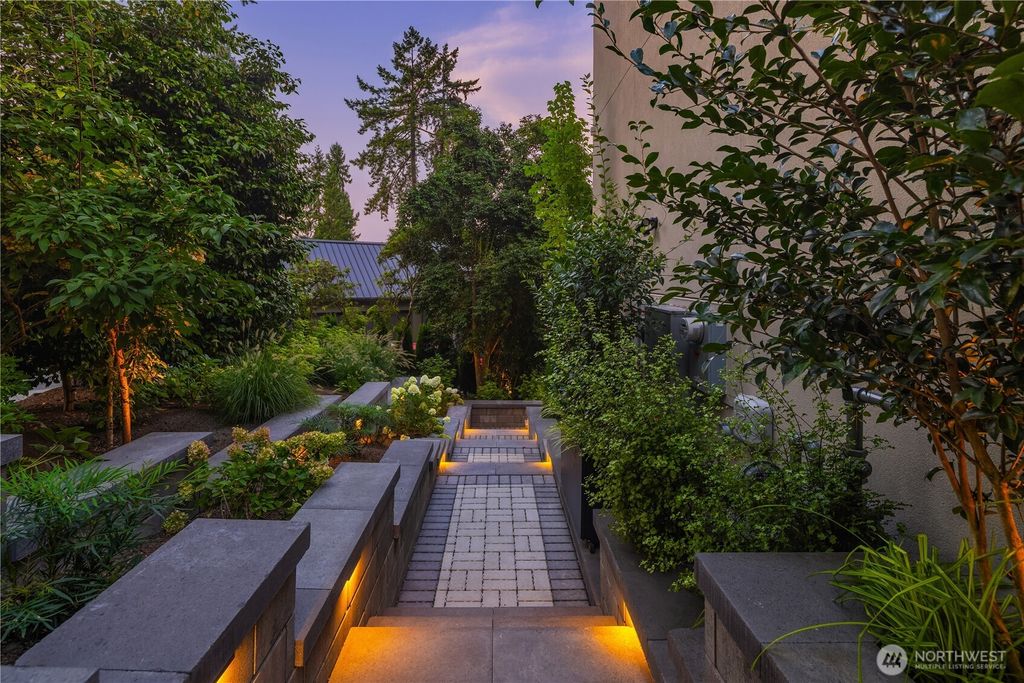 Photo of 9630 SE 5th Street, Bellevue, WA 98004 (MLS # 2439892)