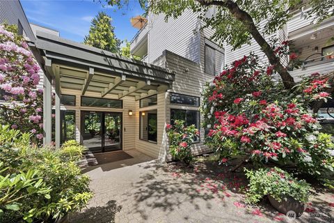 Photo of 211 Summit Avenue E #405, Seattle, WA 98102 (MLS # 2529817)