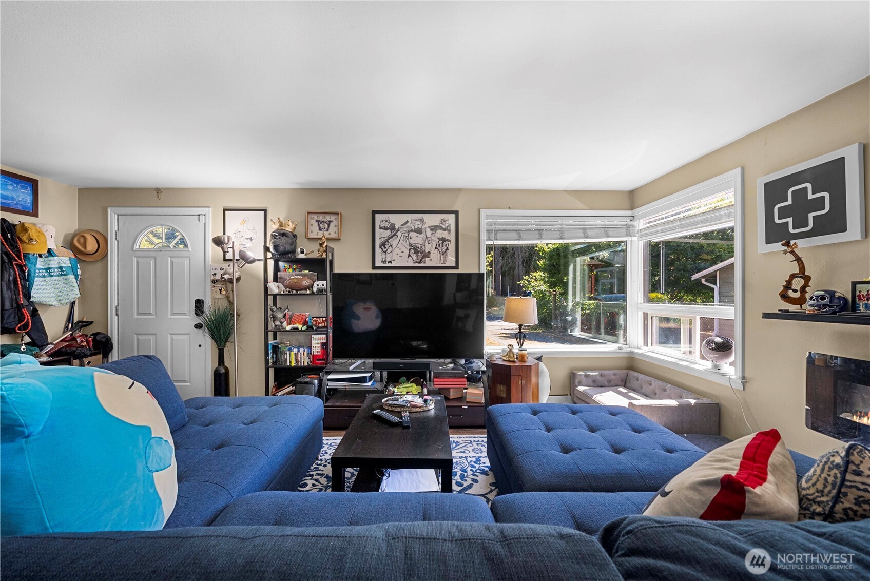 17563 12th Avenue NE