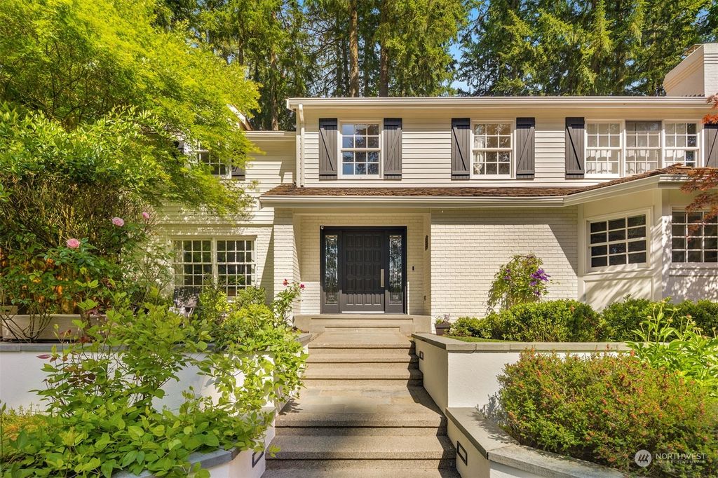 Photo of 4440 143rd Place NE, Bellevue, WA 98007 (MLS # 2144446)