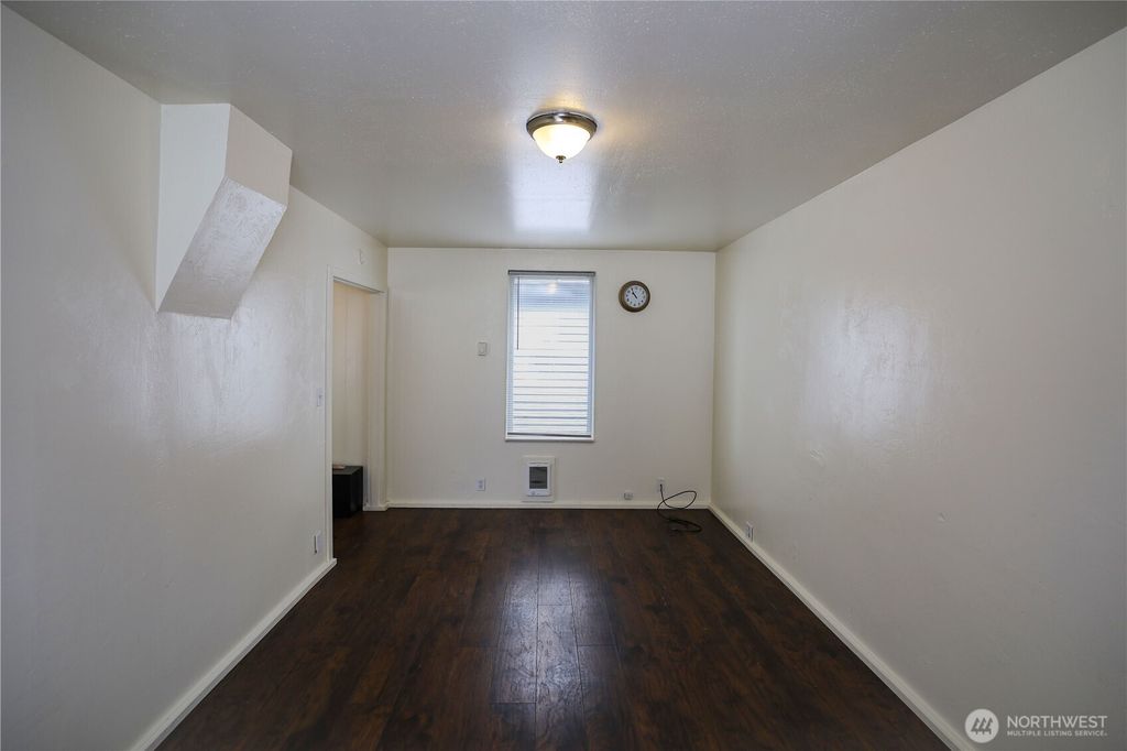 Photo of 1911 Morgan Street, Aberdeen, WA 98520 (MLS # 2472275)