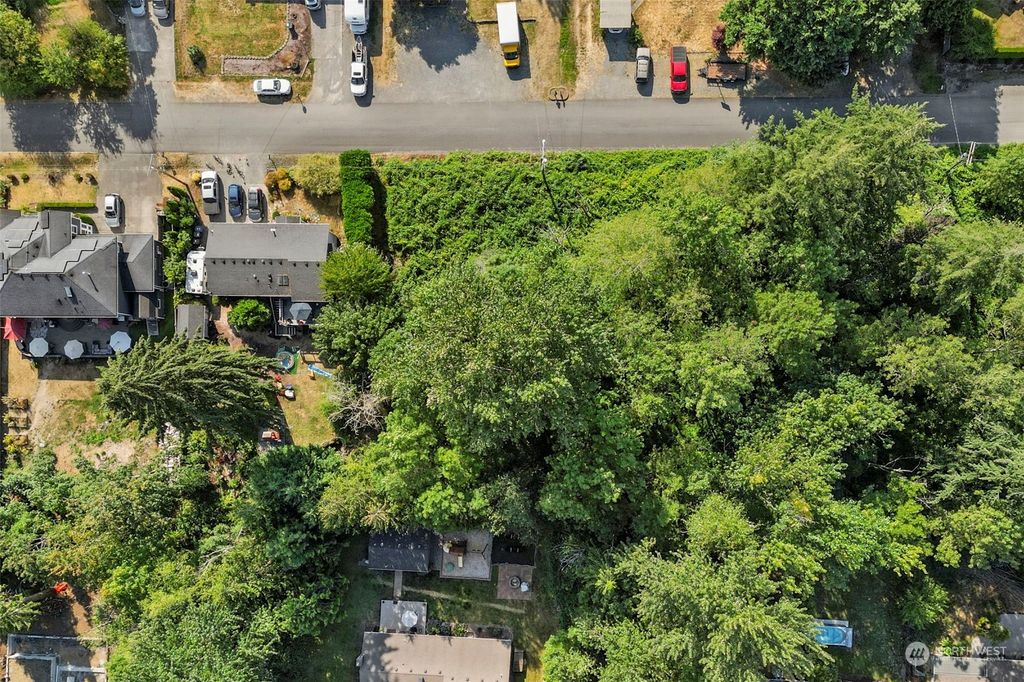 Photo of 122 xx 155th Avenue SE #LOT05, Renton, WA 98059 (MLS # 2295506)