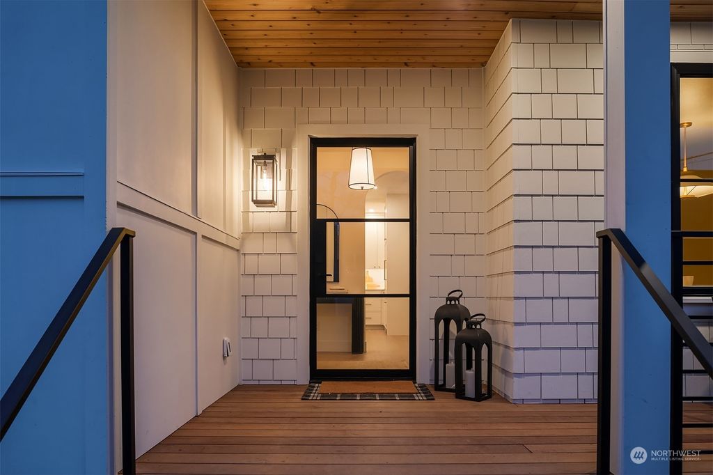 Photo of 6857 47th Avenue NE, Seattle, WA 98115 (MLS # 2325635)