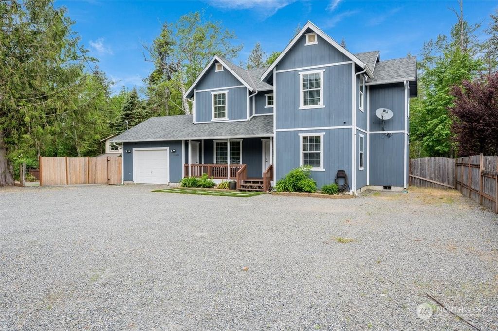 Photo of 16005 Goldbar Boulevard, Gold Bar, WA 98251 (MLS # 2237706)