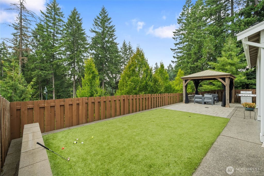 Photo of 27481 209th Court SE, Maple Valley, WA 98038 (MLS # 2417275)