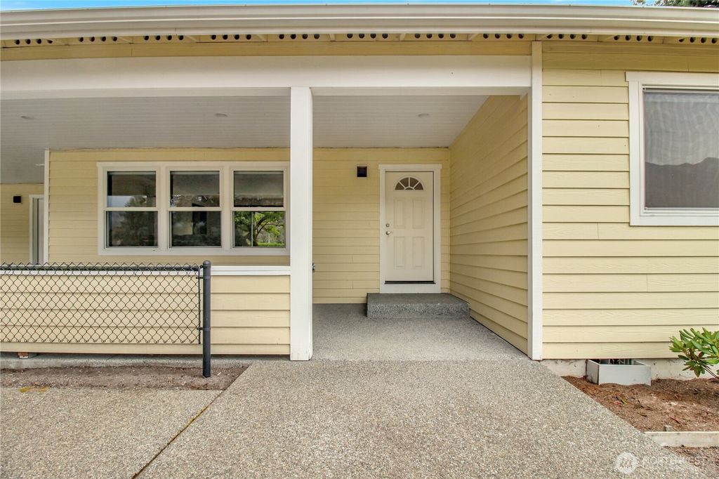 Photo of 38324 State Route 530 NE, Arlington, WA 98223 (MLS # 2477104)