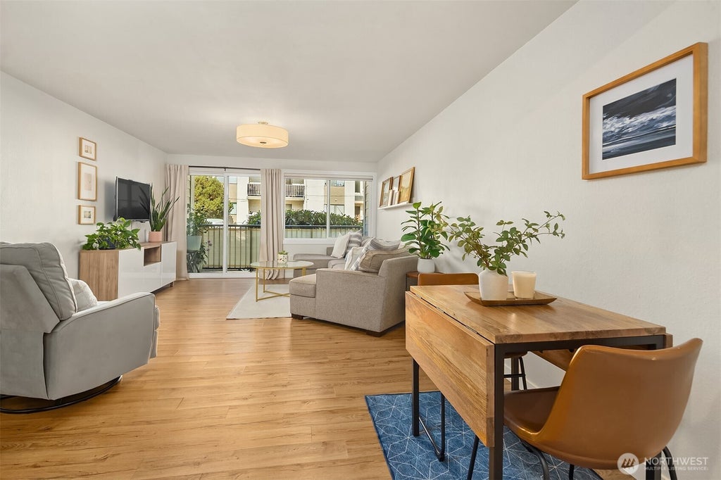 Photo of 11556 Greenwood Avenue N #102, Seattle, WA 98133 (MLS # 2585974)