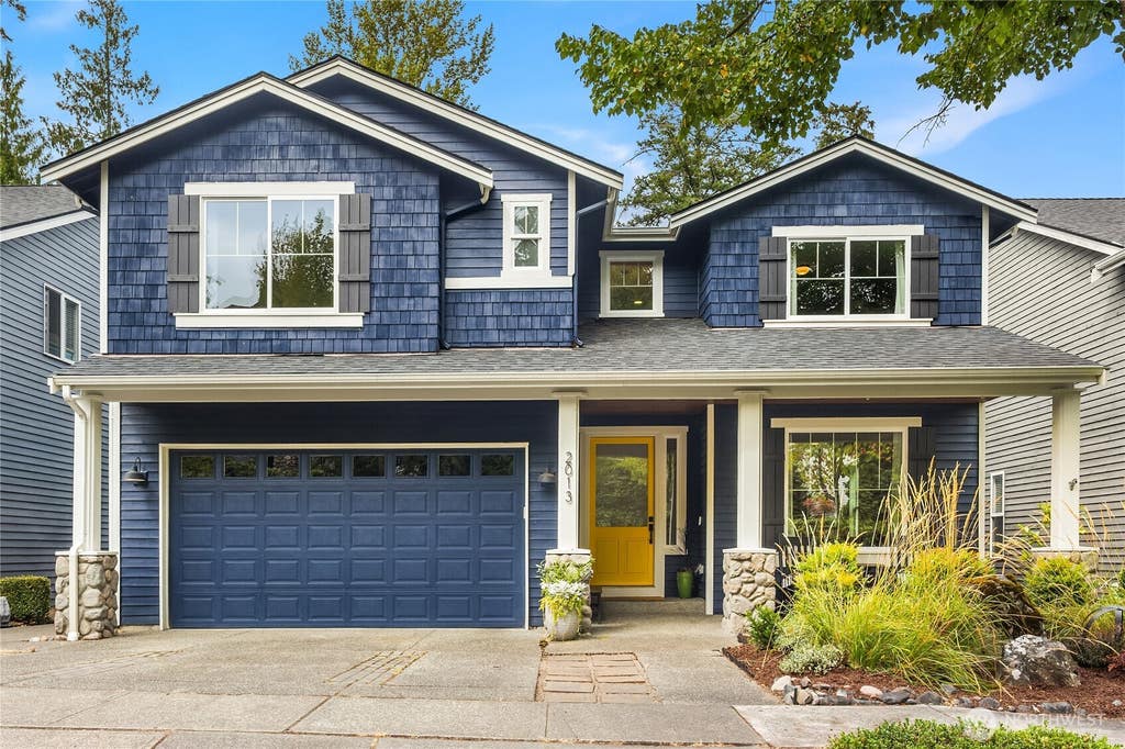 Photo of 2013 16th Court NE, Issaquah, WA 98029 (MLS # 2574179)
