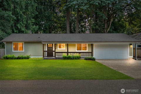 Photo of 21013 60th Place NE, Redmond, WA 98053 (MLS # 2576347)