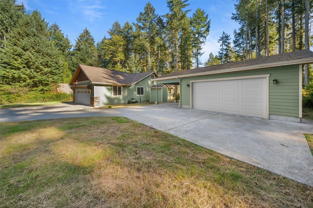 Photo of 11715 Lake Place, Anderson Island, WA 98303 (MLS # 2598016)