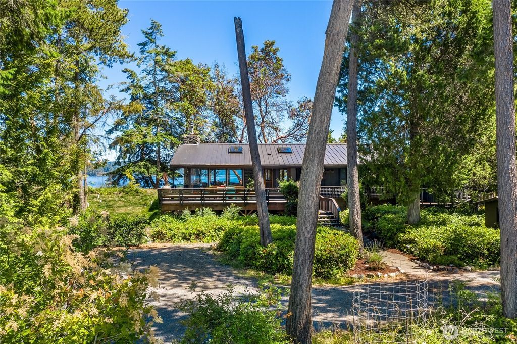 Photo of 512 Broken Point Road Rd, Shaw Island, WA 98286 (MLS # 2493374)