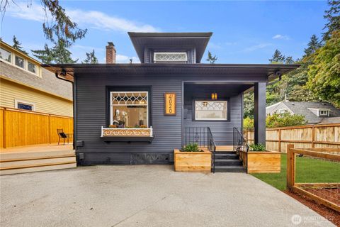 Photo of 4020 N 34th Street, Tacoma, WA 98407 (MLS # 2436660)