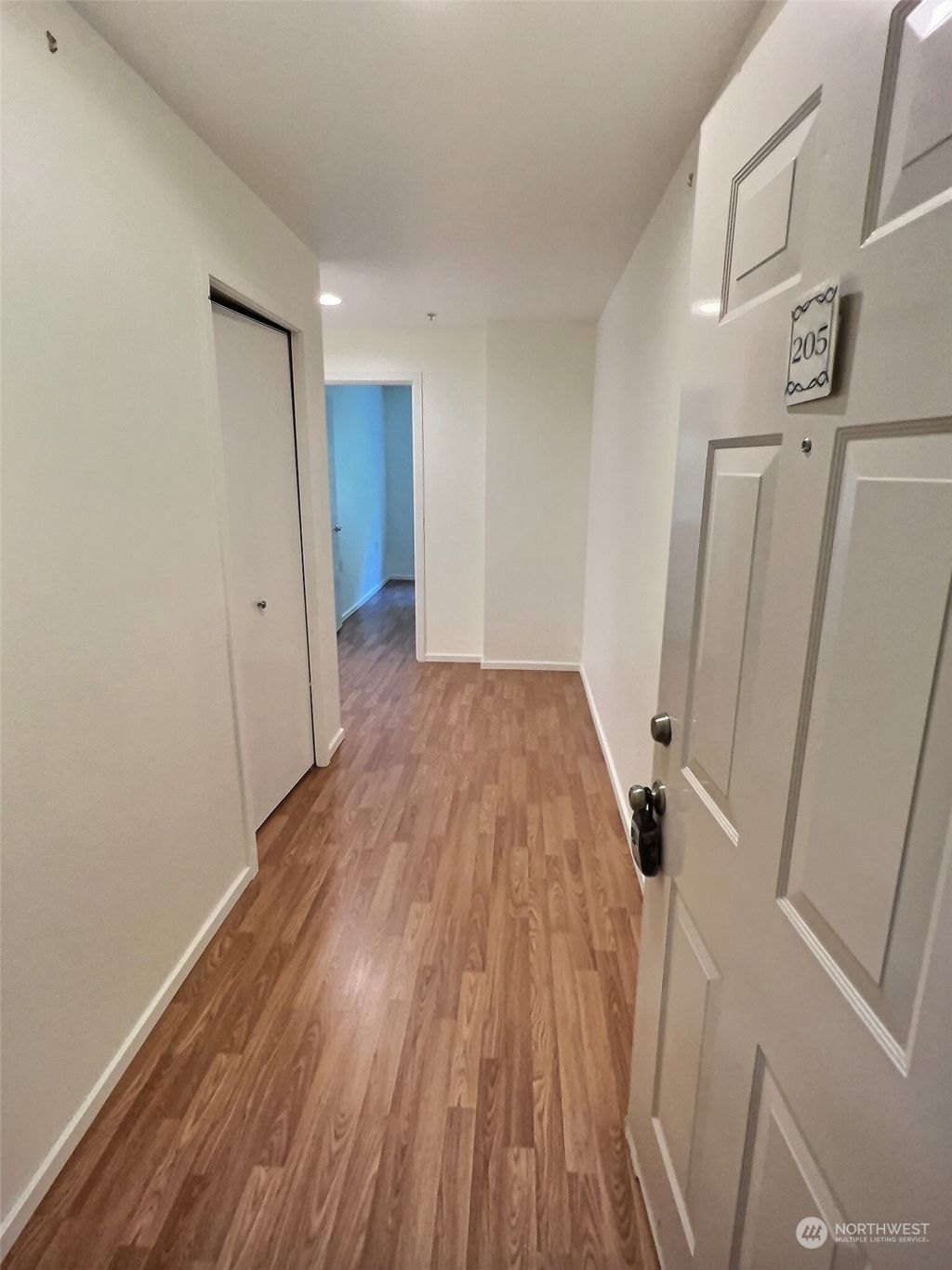 Photo of 12345 Roosevelt Way NE #205, Seattle, WA 98125 (MLS # 1999748)