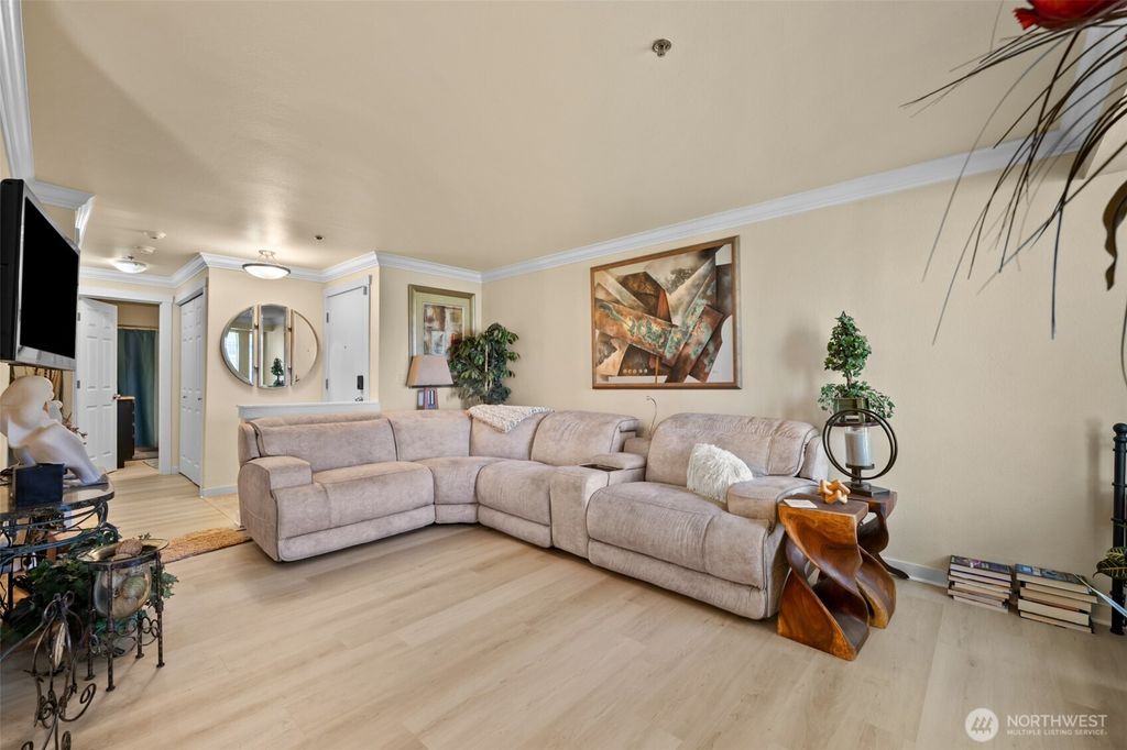 Photo of 1835 S 286th Lane #R101, Federal Way, WA 98003 (MLS # 2496964)