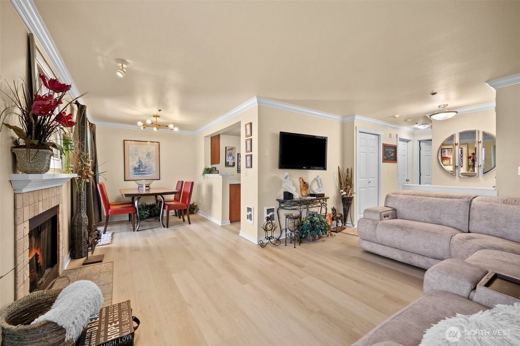 Photo of 1835 S 286th Lane #R101, Federal Way, WA 98003 (MLS # 2496964)