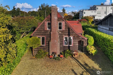 Photo of 3710 31st Avenue W, Seattle, WA 98199 (MLS # 2583305)