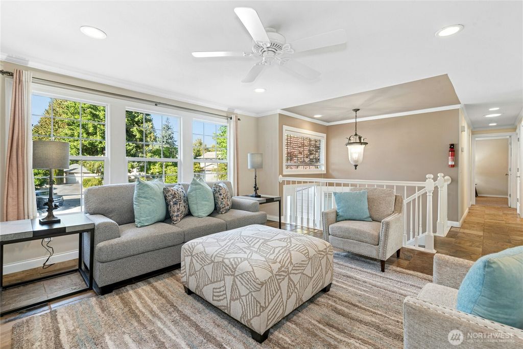 Photo of 12935 NE 130th Street, Kirkland, WA 98034 (MLS # 2438832)