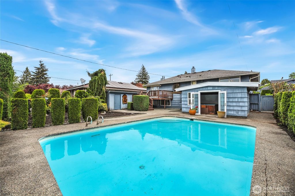 Photo of 6309 36th Avenue SW, Seattle, WA 98126 (MLS # 2377341)