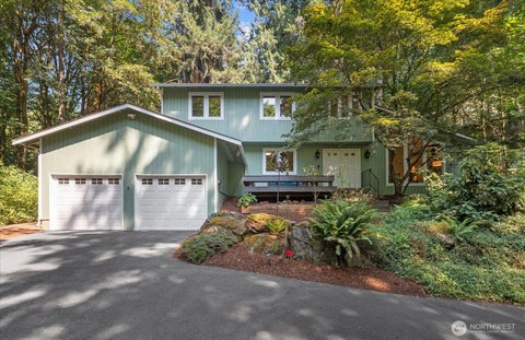 Photo of 16312 194th Avenue NE, Woodinville, WA 98077 (MLS # 2566546)