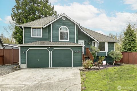 Photo of 431 109th Place SE, Everett, WA 98208 (MLS # 2348163)