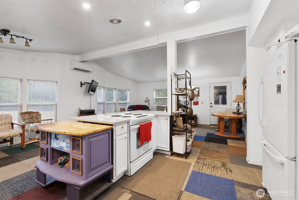 Photo of 8546 Charmont Lane SW, Olympia, WA 98512 (MLS # 2464500)