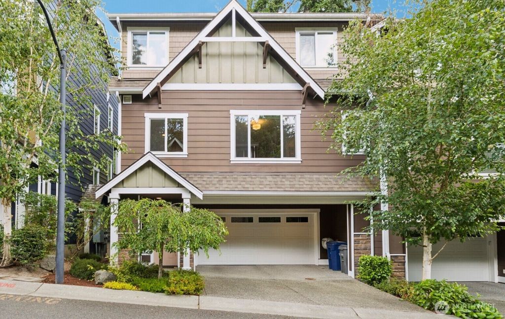 Photo of 23813 Cedar Court #1, Mountlake Terrace, WA 98043 (MLS # 2388784)