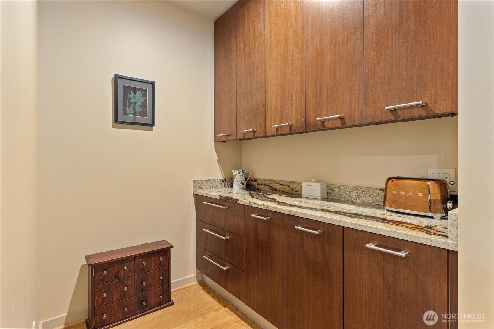 631 Market Street 401