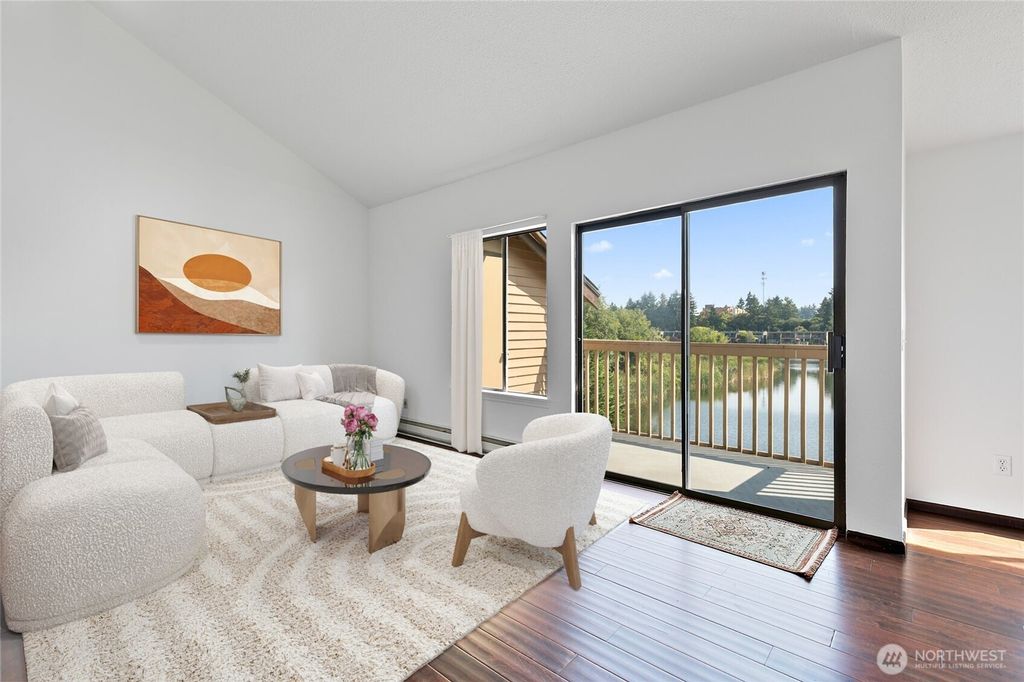 Photo of 1002 S 312th Street #133, Federal Way, WA 98003 (MLS # 2428017)