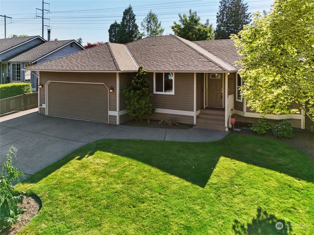 Photo of 12520 46th Drive SE, Everett, WA 98208 (MLS # 2252825)