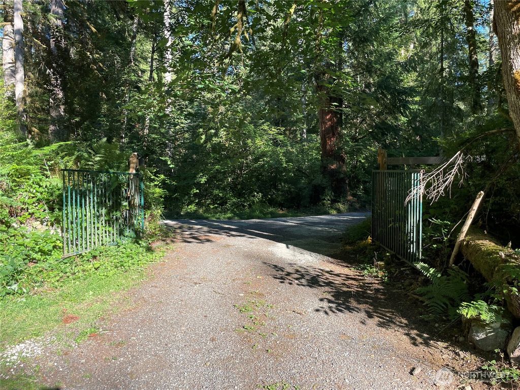 Photo of 13863 351st Avenue NE, Duvall, WA 98019 (MLS # 2426641)