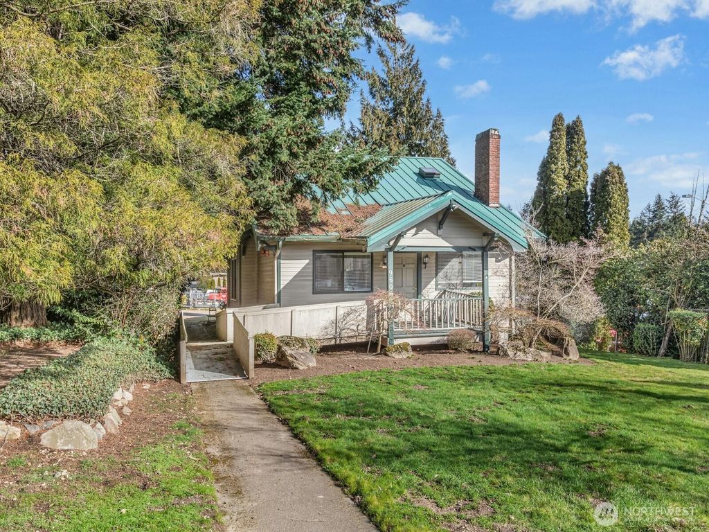 Photo of 9606 NE 180th Street, Bothell, WA 98011 (MLS # 2345265)