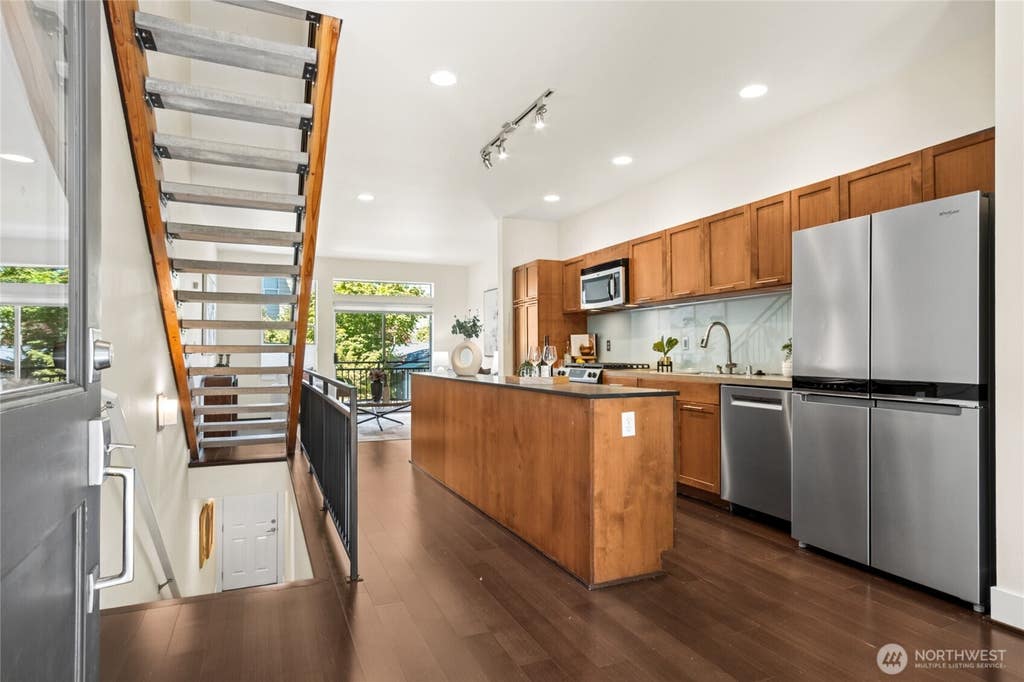 Photo of 2804 S Columbian Way, Seattle, WA 98108 (MLS # 2541895)