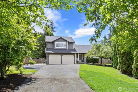 Photo of 6104 44th Place NE, Marysville, WA 98270 (MLS # 2538345)