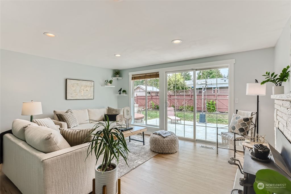 Photo of 15704 56 Avenue W, Edmonds, WA 98026 (MLS # 2144412)