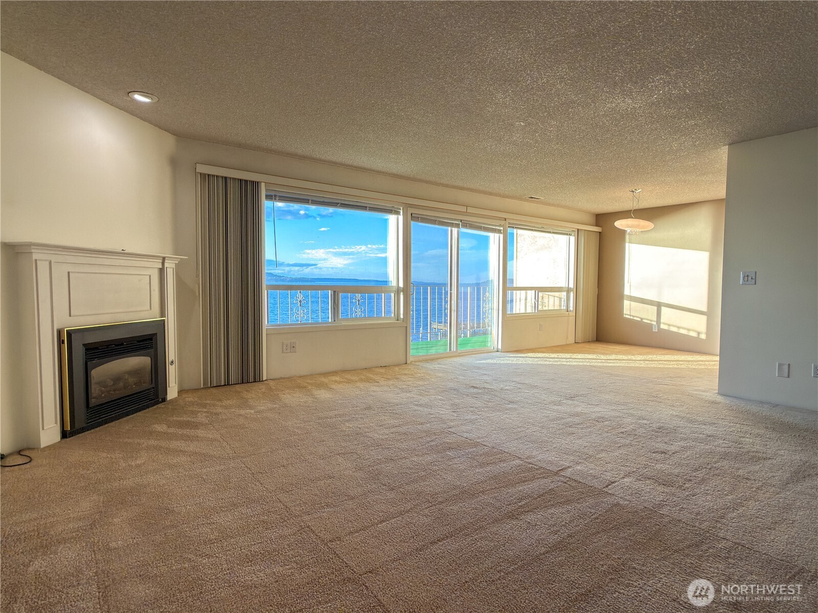 28303 Sound View Drive S 303