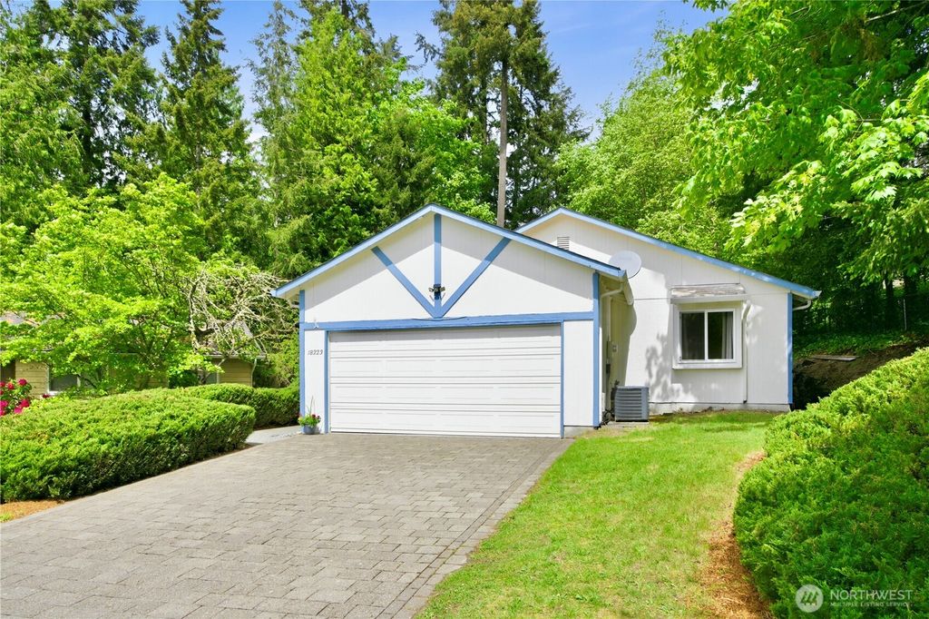 Photo of 18223 145th Court NE, Woodinville, WA 98072 (MLS # 2523716)
